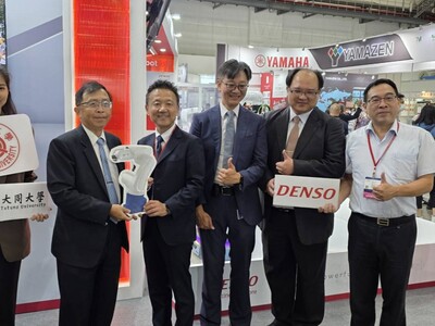 原見精機與台灣電綜無償提供機器手臂給大同大學圖片