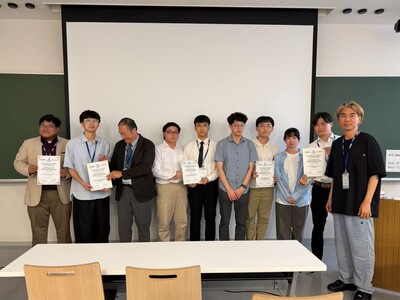 黃得原(左1)率團隊獲 ICKII 2026 國際最佳論文獎圖片