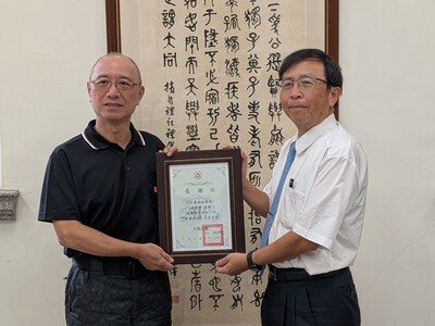 連榮輝老師'奉獻教育逾40載圖片