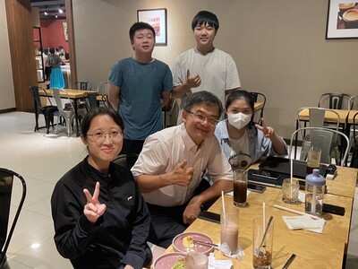 想邀老師午餐發問，把握機會圖片