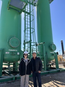 參觀吸附塔圖片