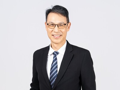 傑出校友甘錦添